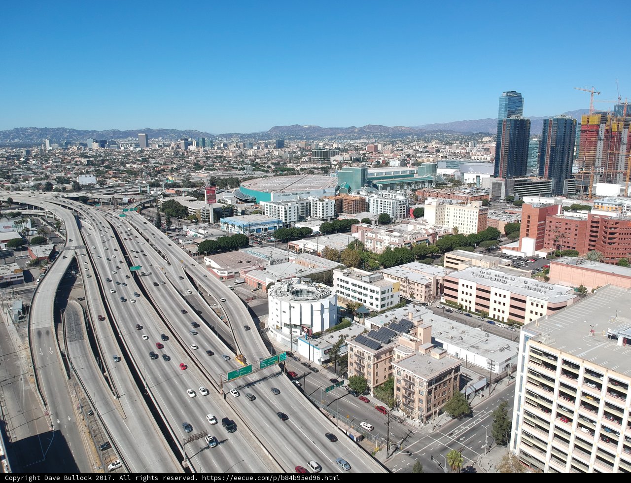 Overlooking the Los Angeles Freeway