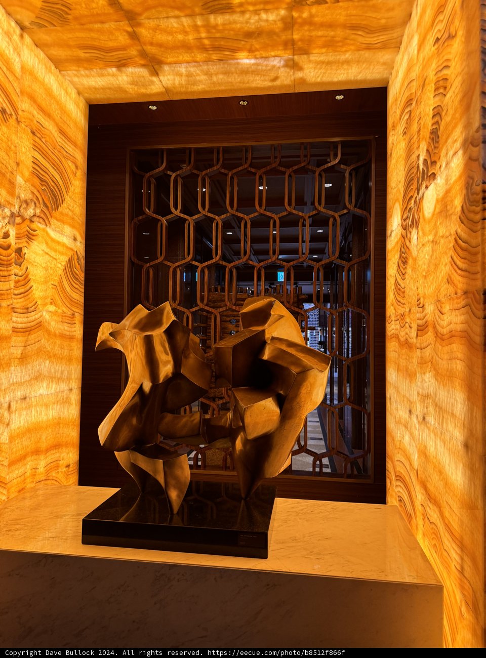 Elegant Entry: COEX Mall's Hotel Lobby, Seoul