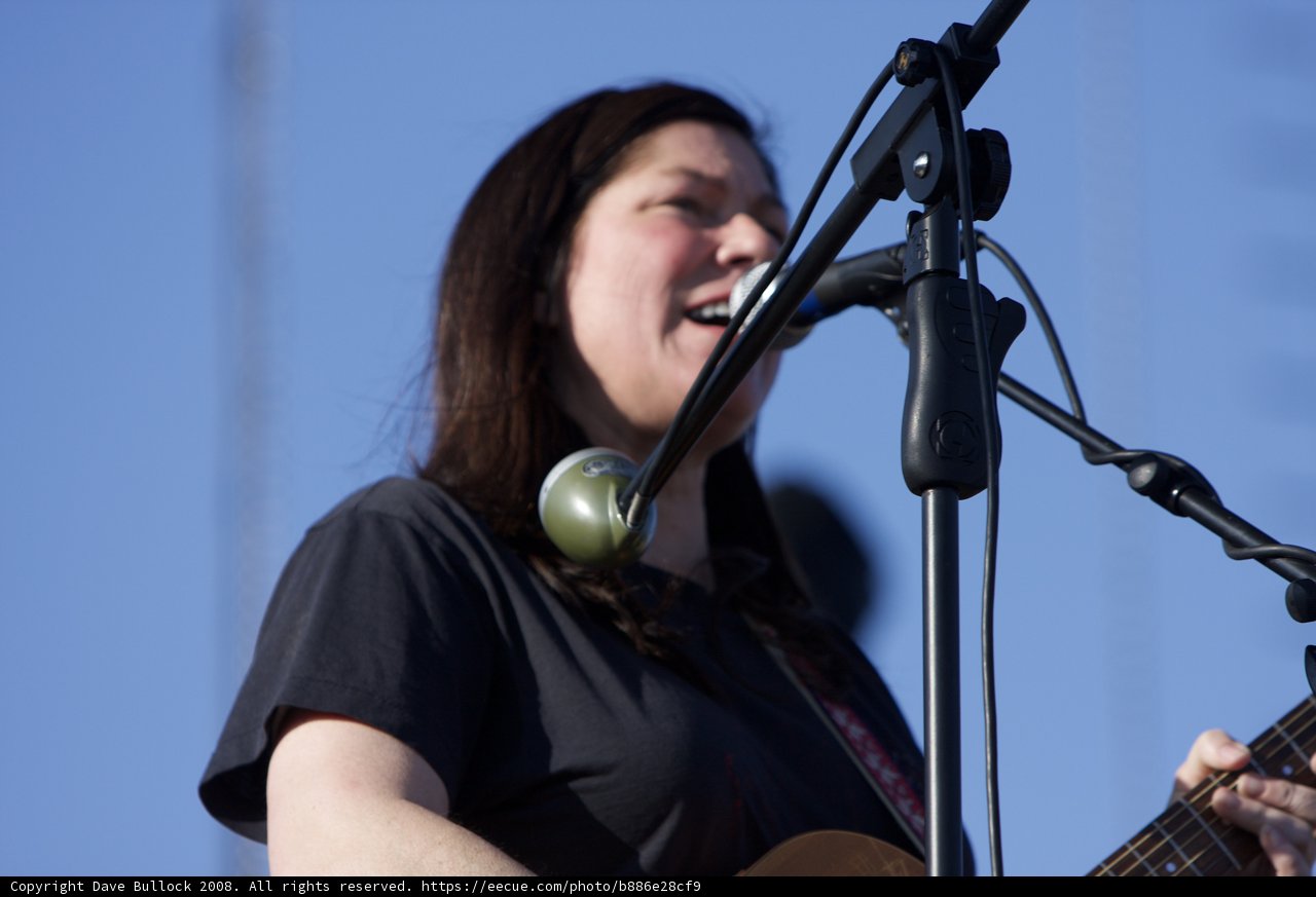 Kim Deal Rocks Coachella