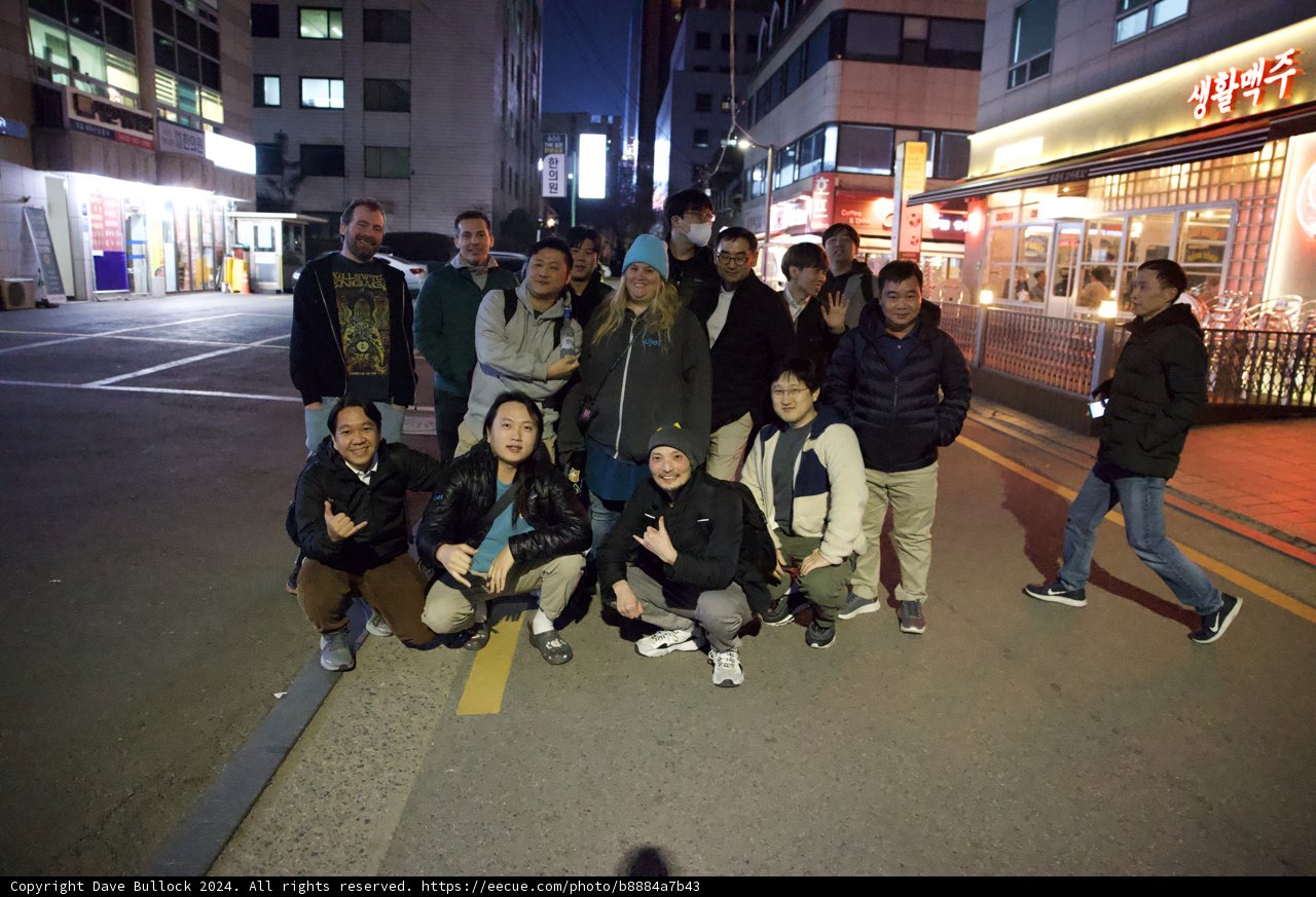 Urban Vibes: Night Out in Korea, 2024