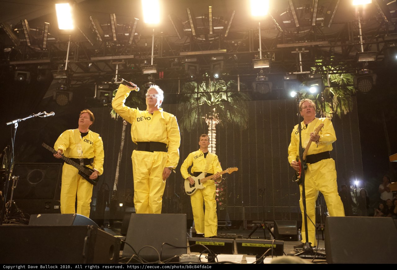 The Beatles Rock Out at Festival de l'Automne
