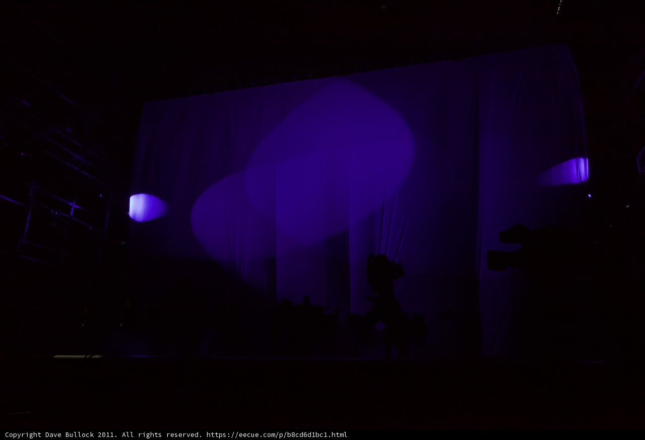 Purple Haze Takes Over the Stage