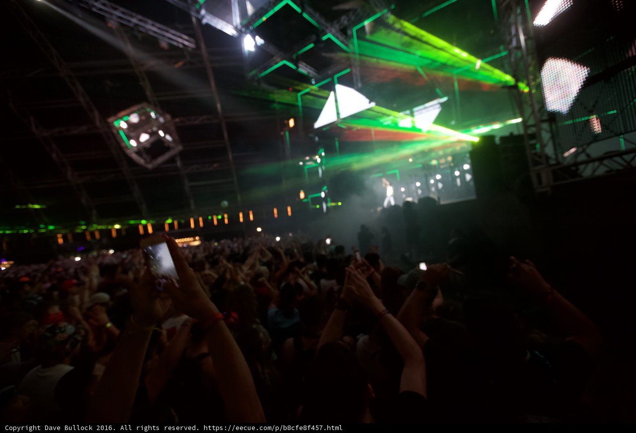 Green Lights and Rocking Crowds at Coachella
