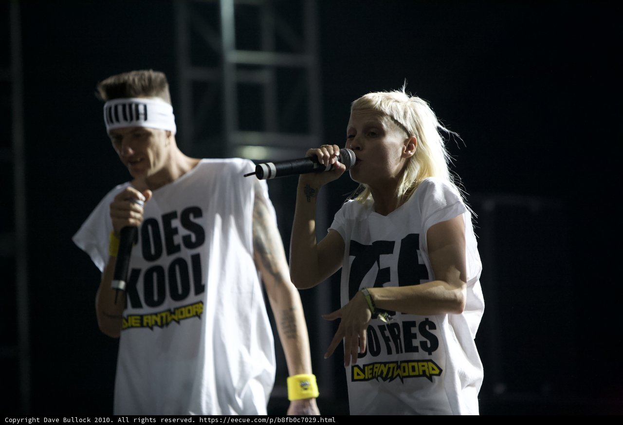 Duo Entertainers Singing with Two Microphones