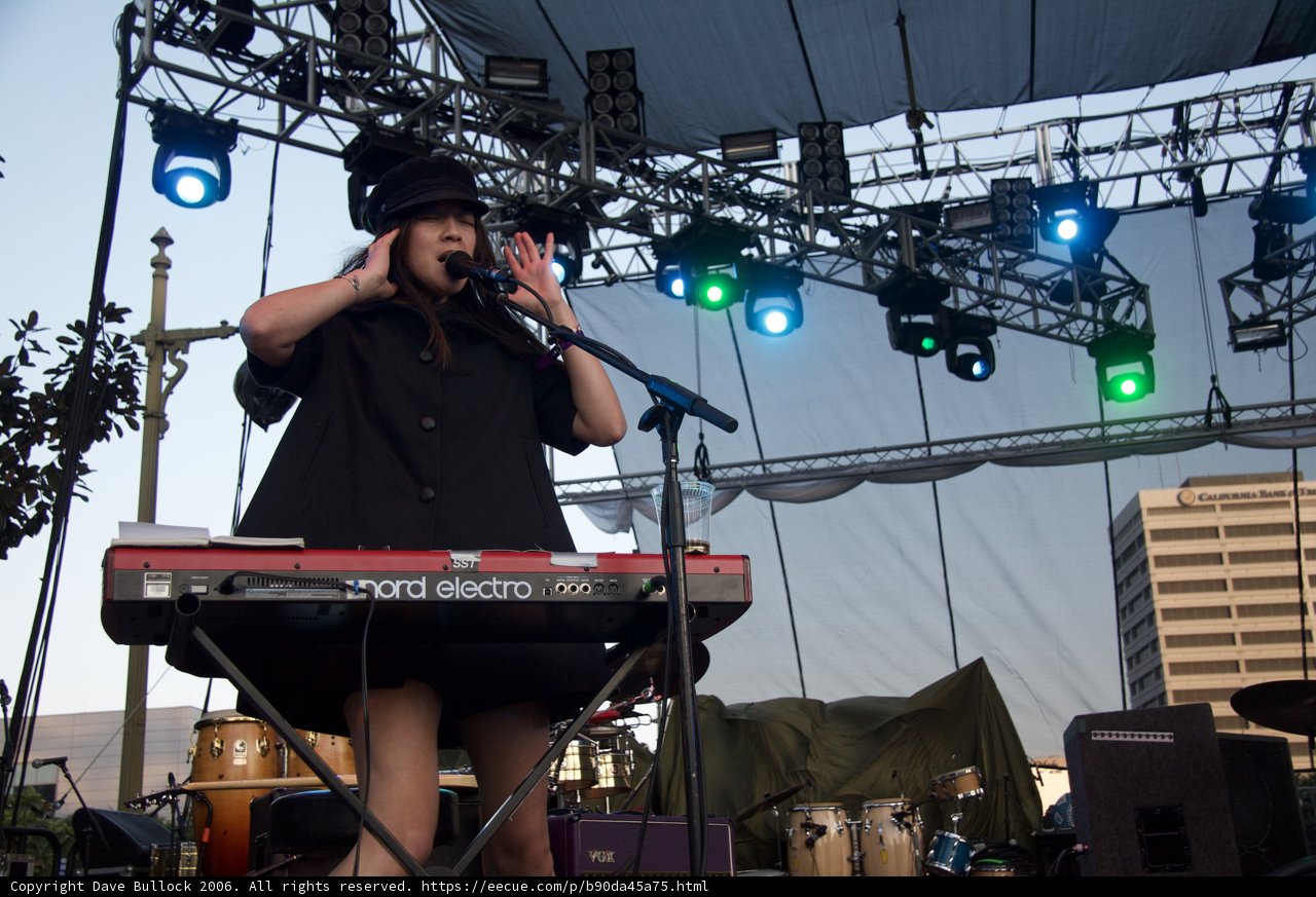 Kazu Makino's Outdoor Keyboard Performance