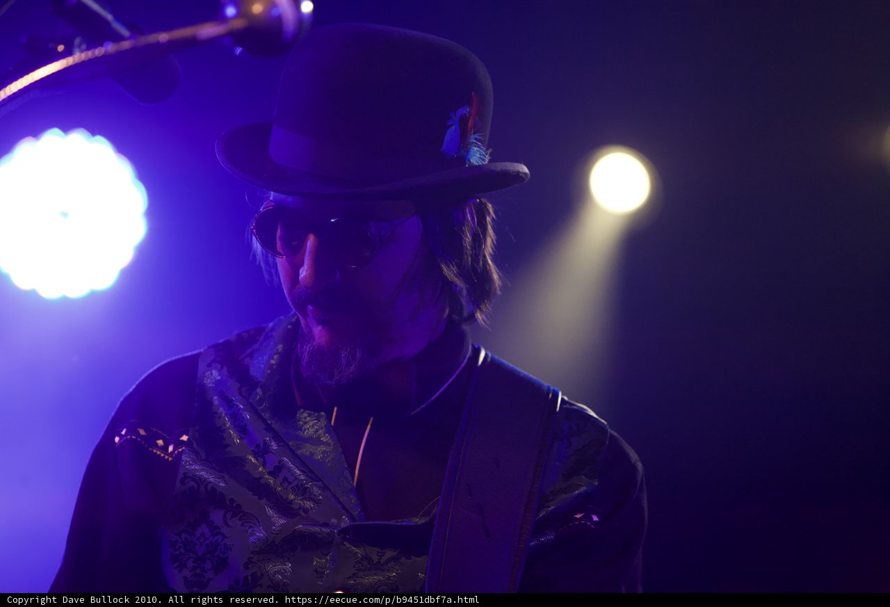 Les Claypool: The Entertainer