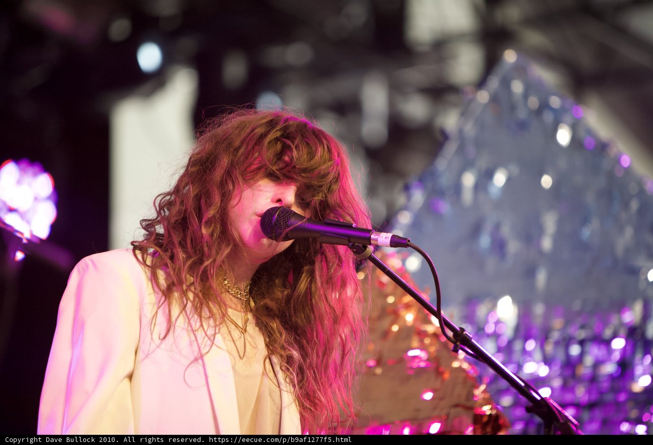 Victoria Legrand Rocks the Mic at Coachella 2010