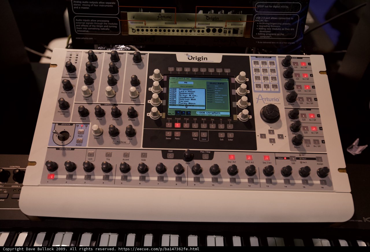 State-of-the-Art Electronic Keyboard