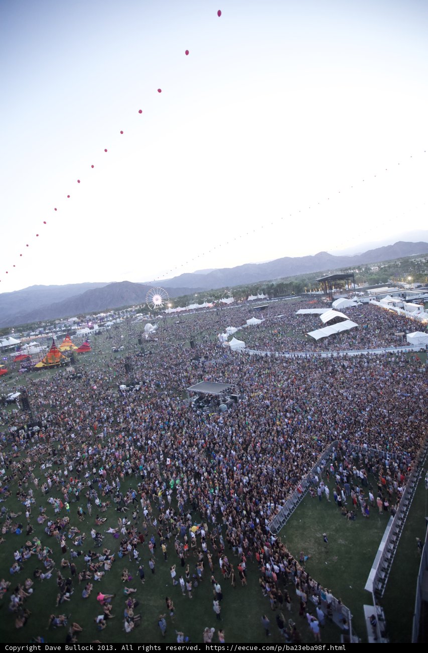 Coachella Stage Reignites Audience's Spirit