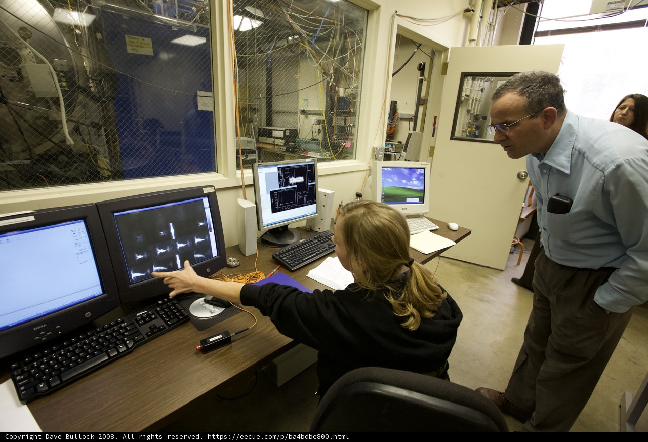 Collaborating on Caltech Plasma Research