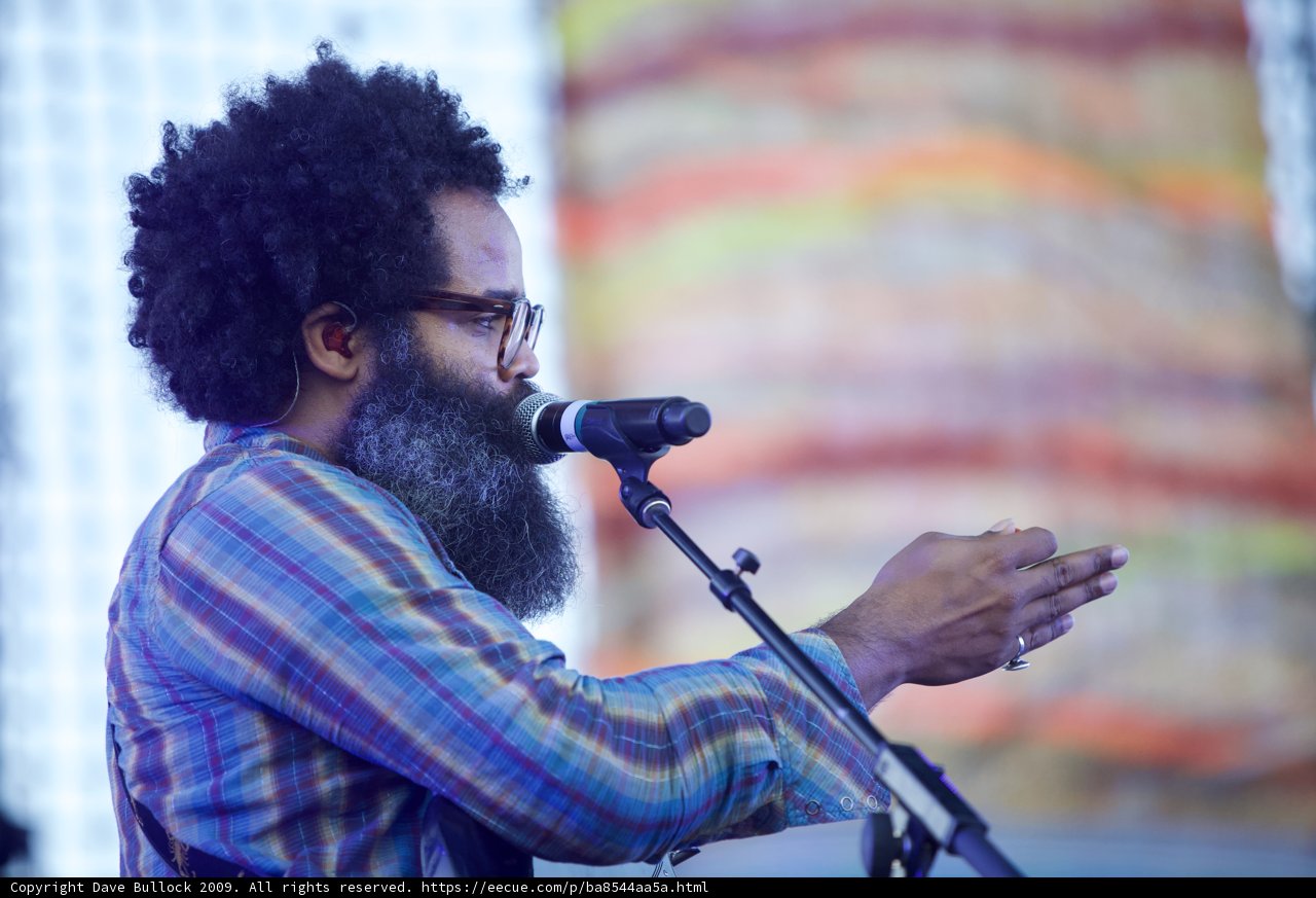 Kyp Malone's Electrifying Solo Performance at Coachella 2009