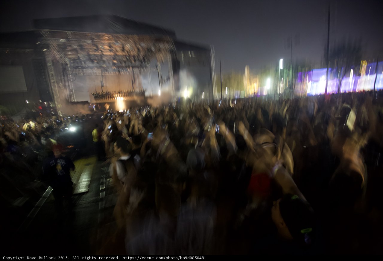 Security Path Through Crowd