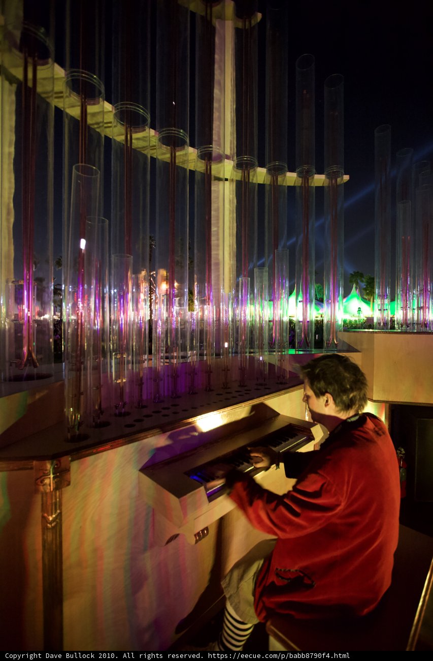 Piano Performance by Urban Musician