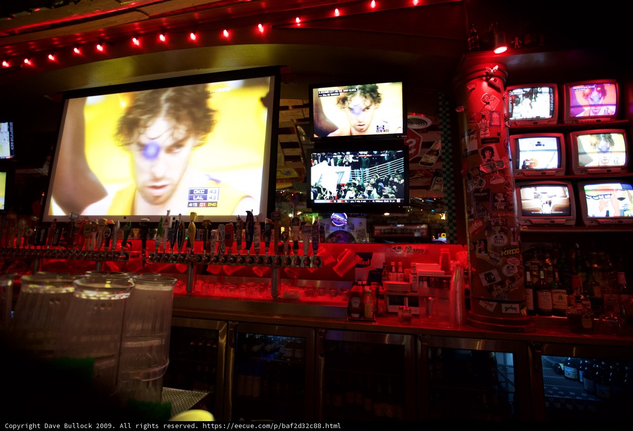 Watching the Game at the Pub