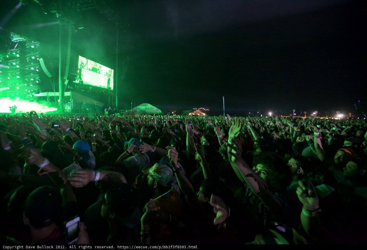 Lights Up in Coachella