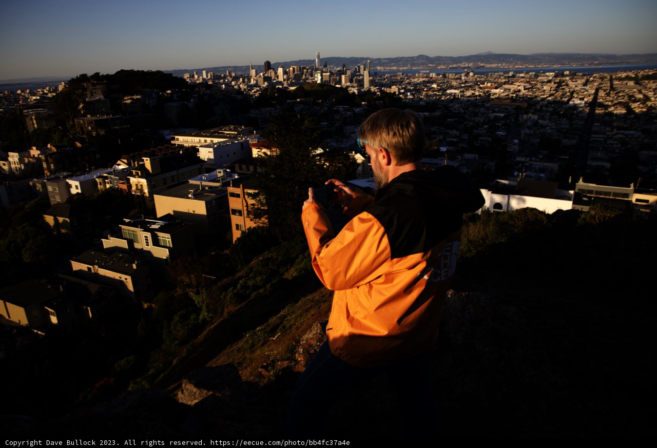 Capturing the Urban Skyline