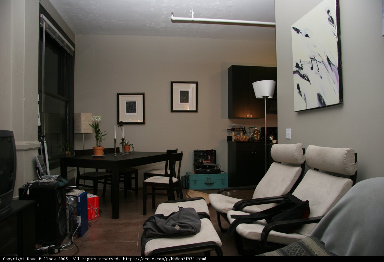 Cozy Living Room with Multimedia Set-up