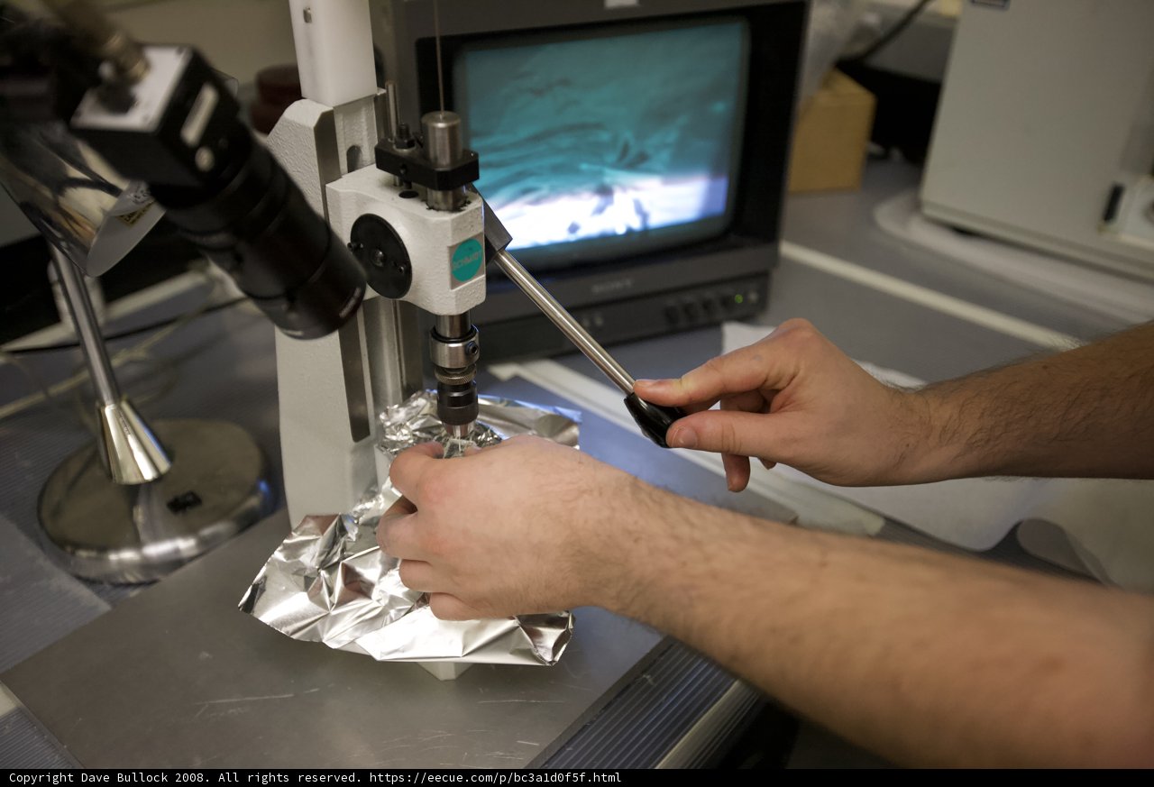 Examining Aluminium Under the Microscope