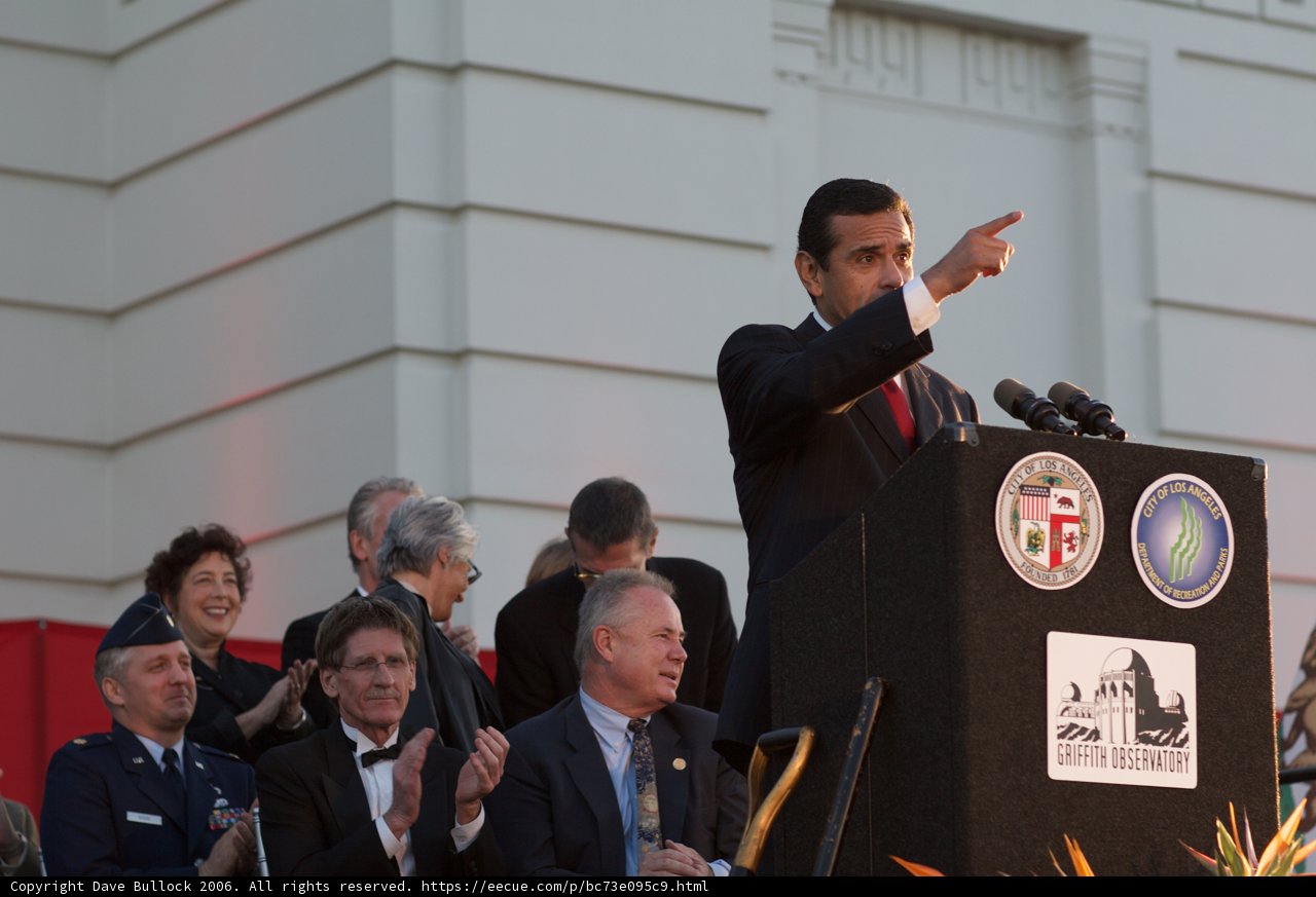 Antonio Villaraigosa Addresses Crowd at Press Conference