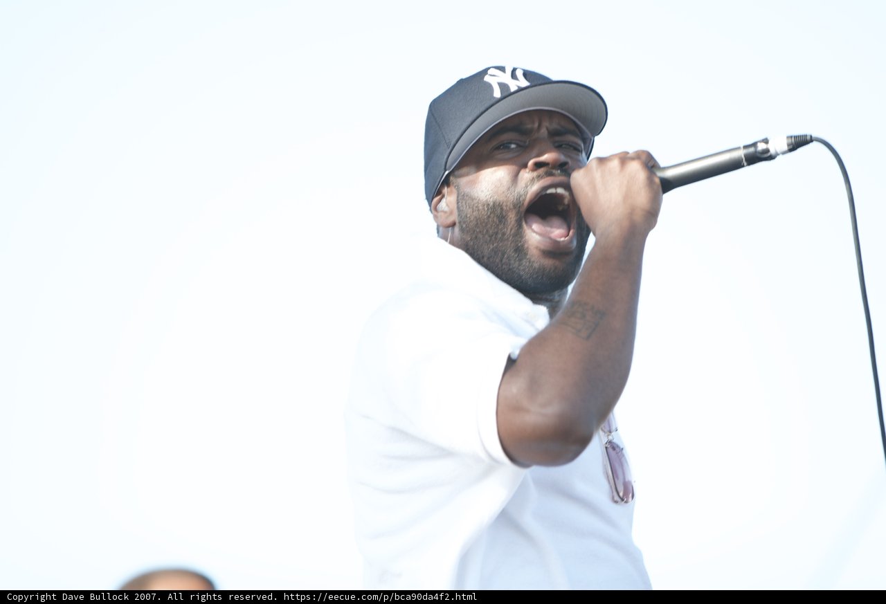 The Entertainer with the Baseball Cap