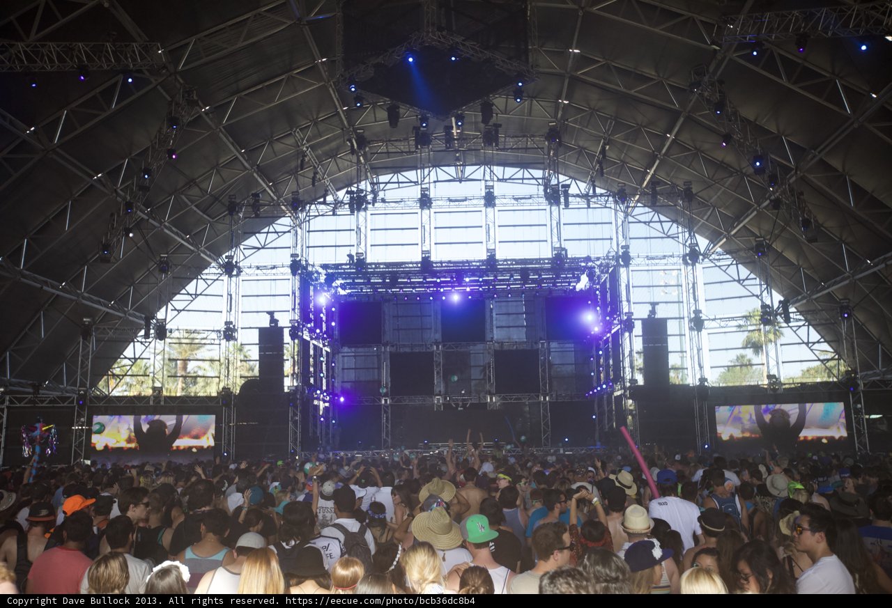 Stage Spotlight on Mass of Music Lovers