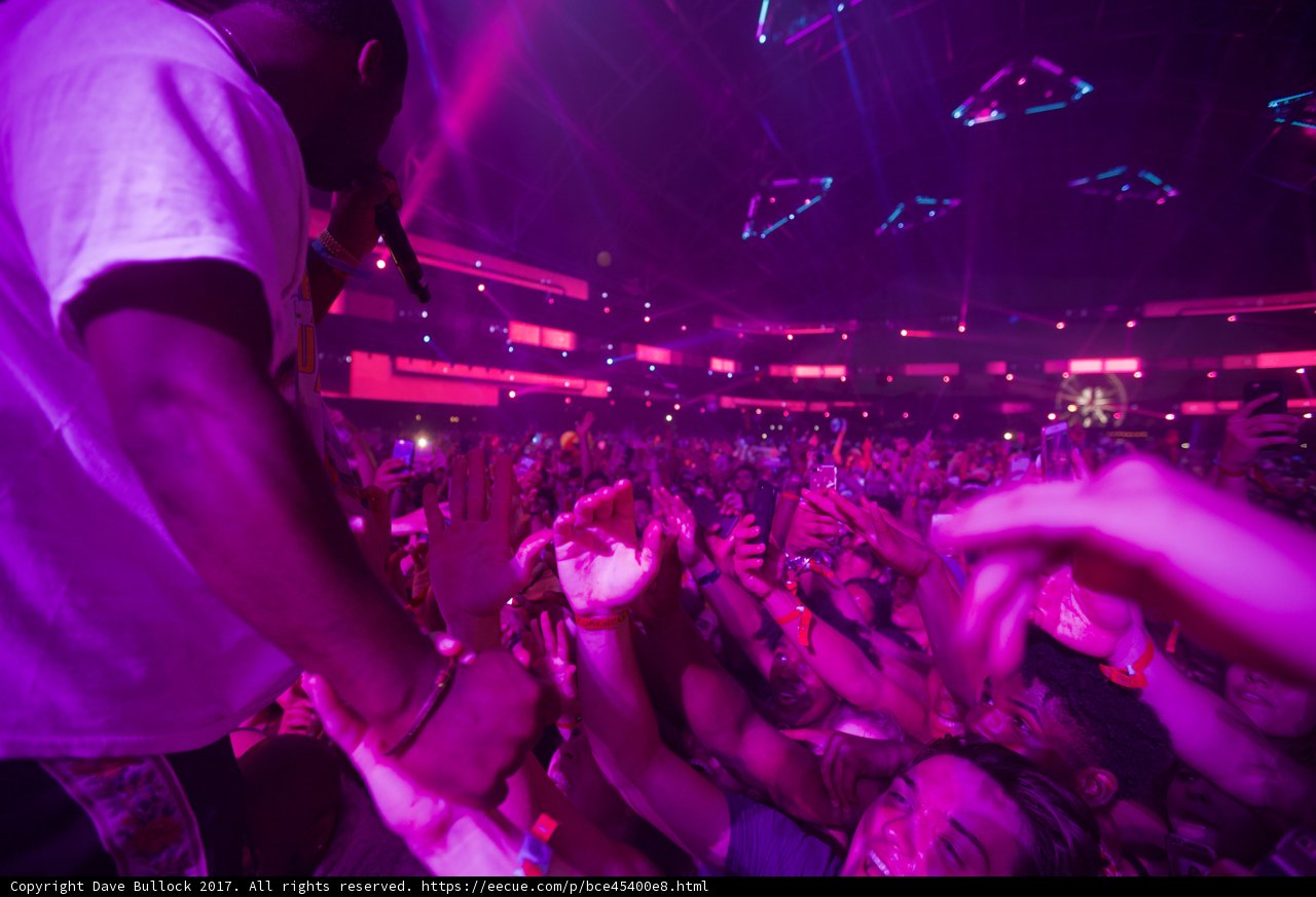 Electrifying Nightlife Performance