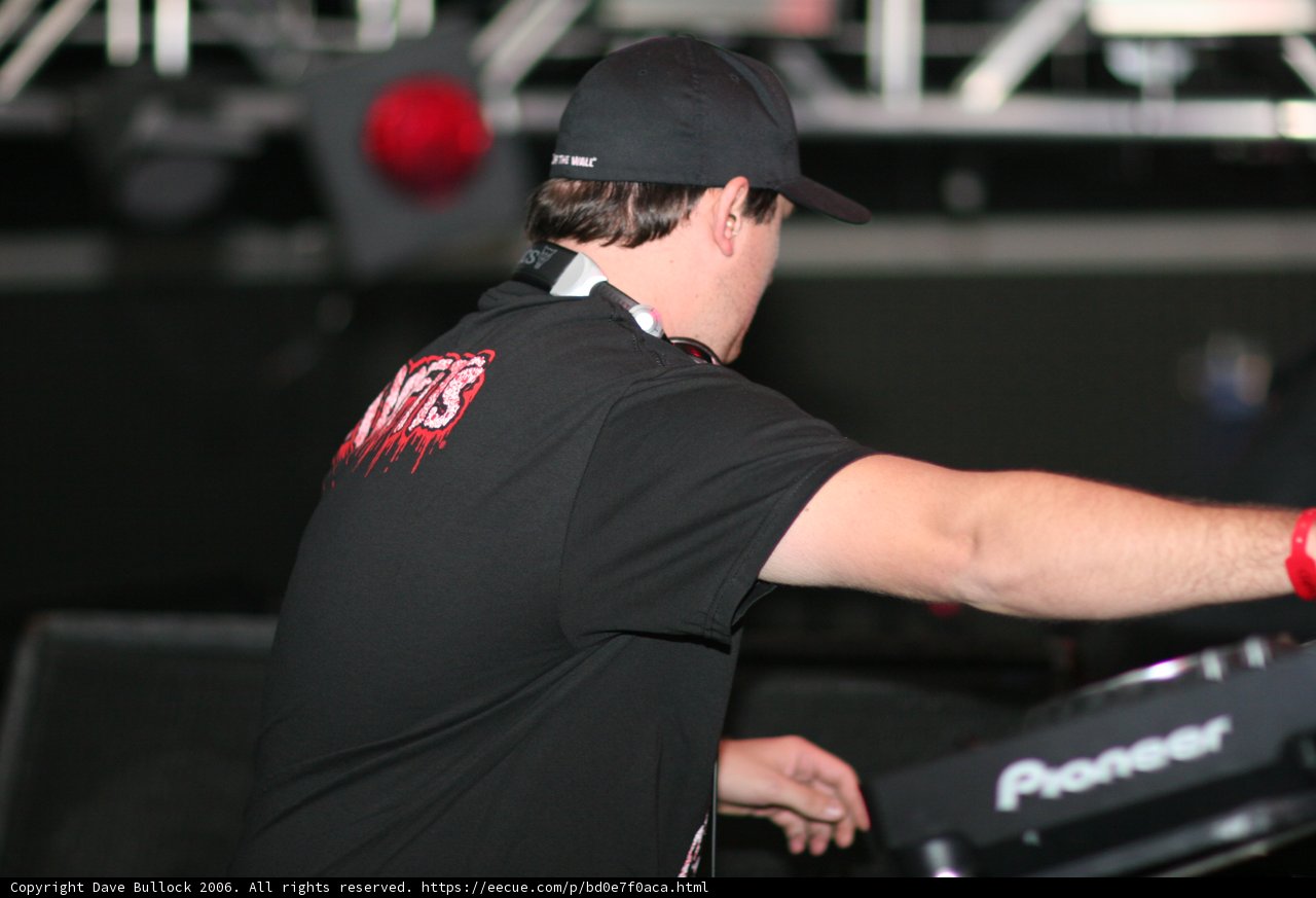 Black Shirted Entertainer