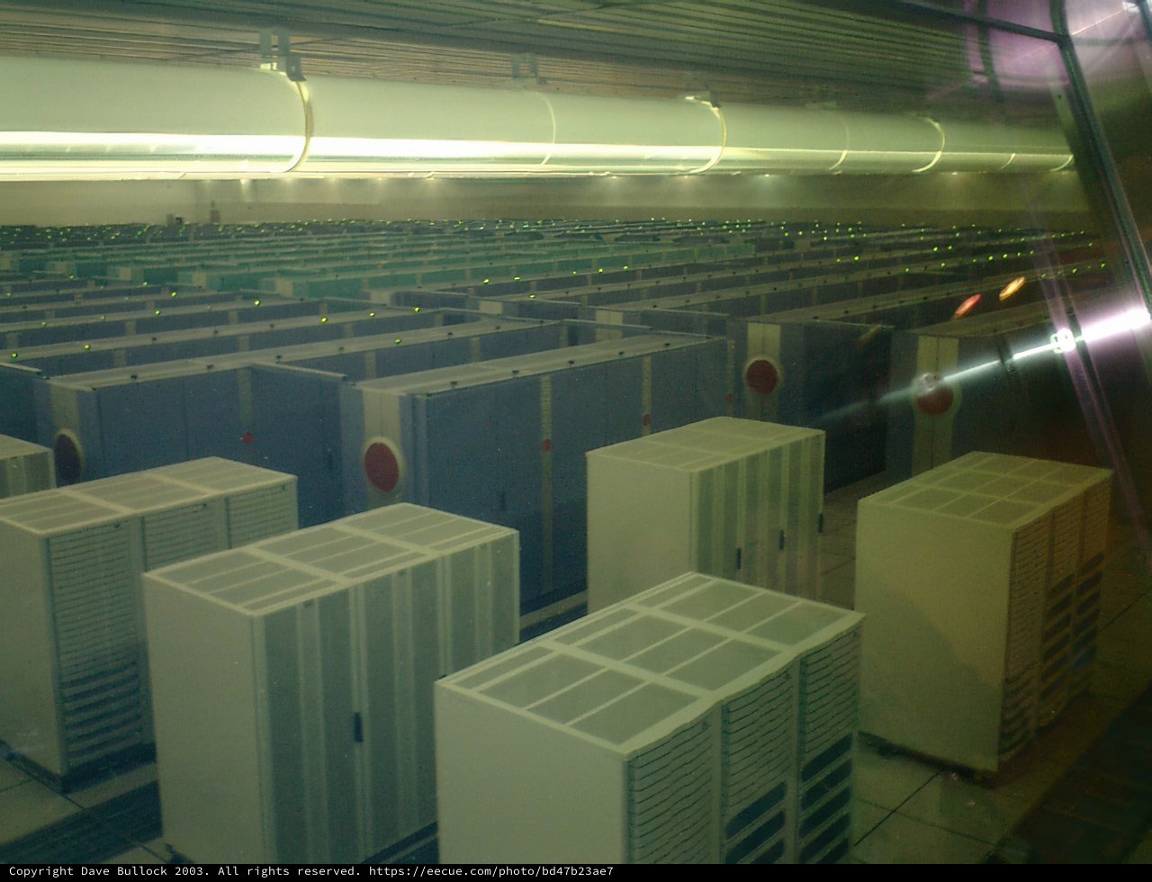 High-Tech Hub at the Tokyo Metropolitan Government Office