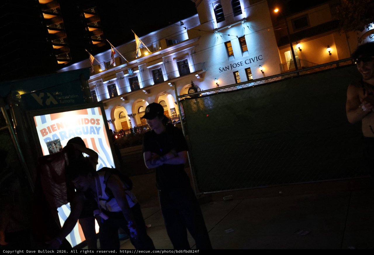 Bienvenidos Paraguay: Night Scene at San Jose Civic