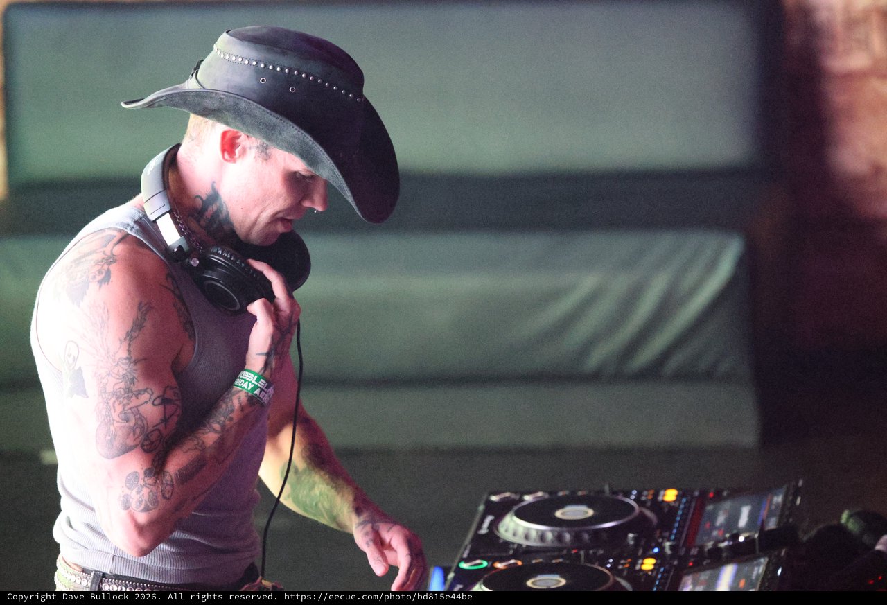 Tattooed DJ Spins at Wobbleland Festival 2026