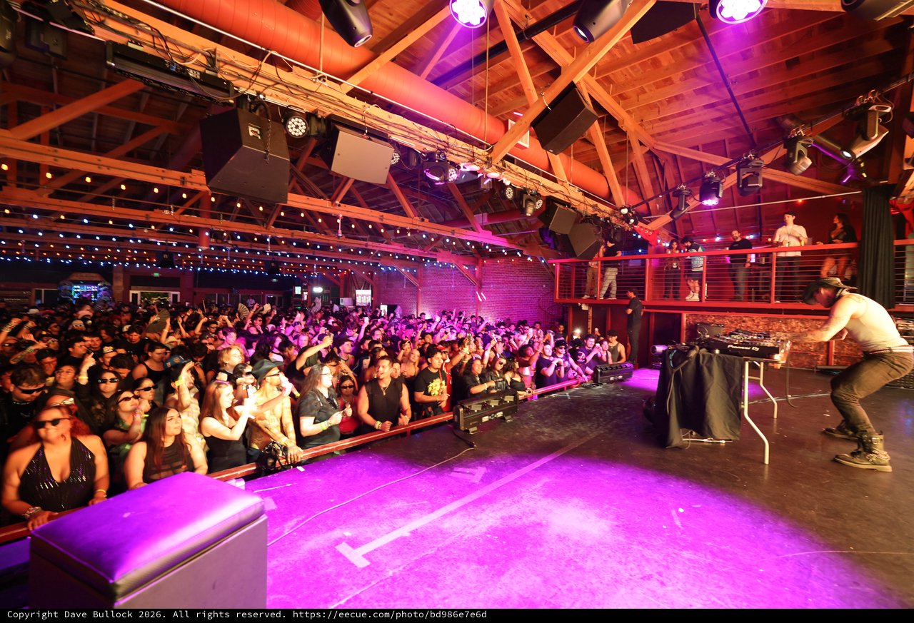 Wobbleland 2026: DJ Ignites Packed Indoor Venue