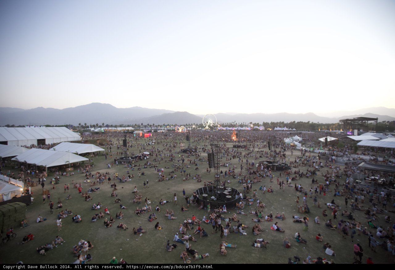 A Sea of Fans at Coachella 2014
