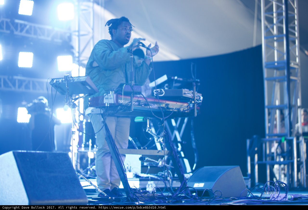 Sampha's Striking Performance on the Keyboard