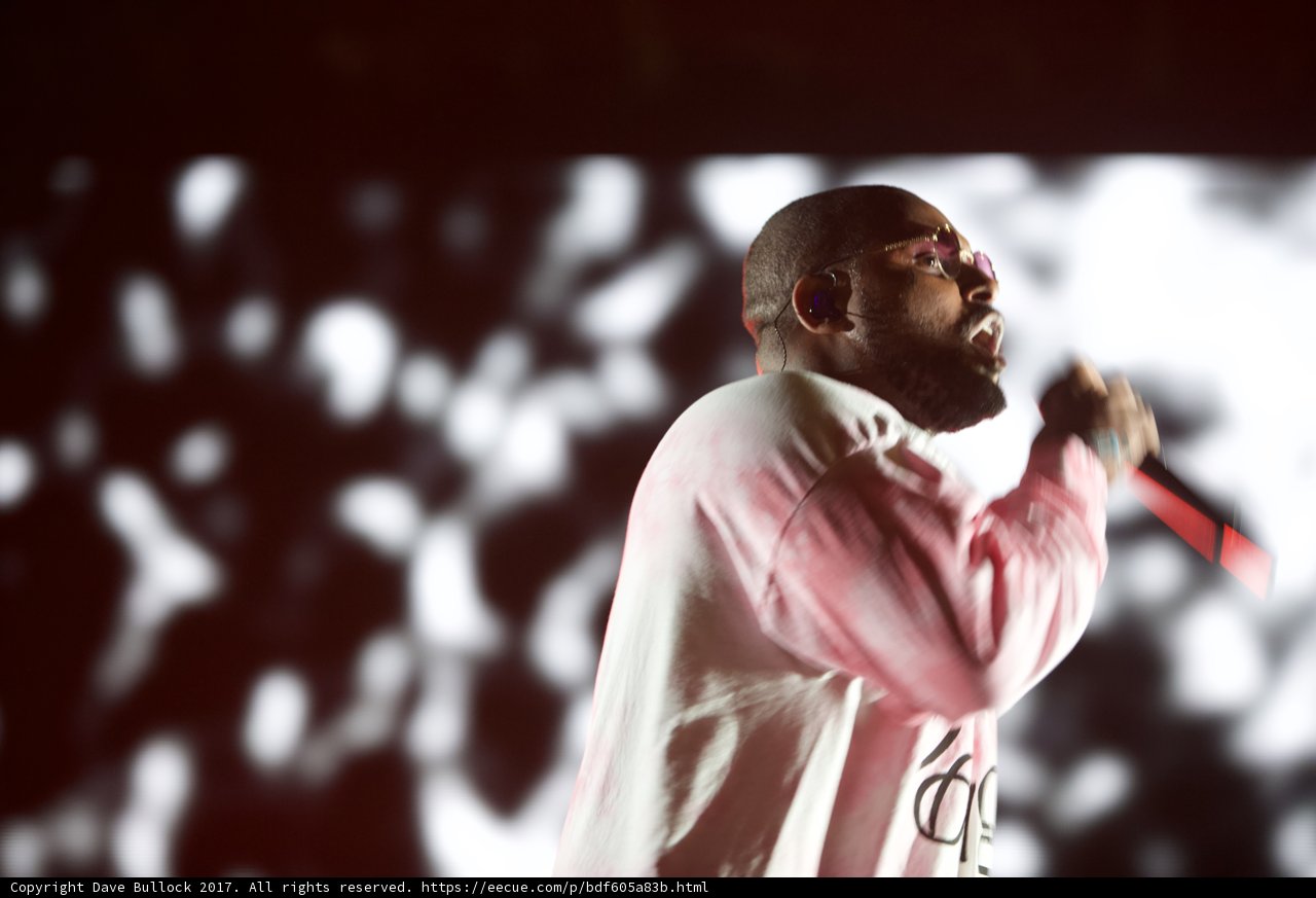 Kanye West Steals the Show at the Grammys