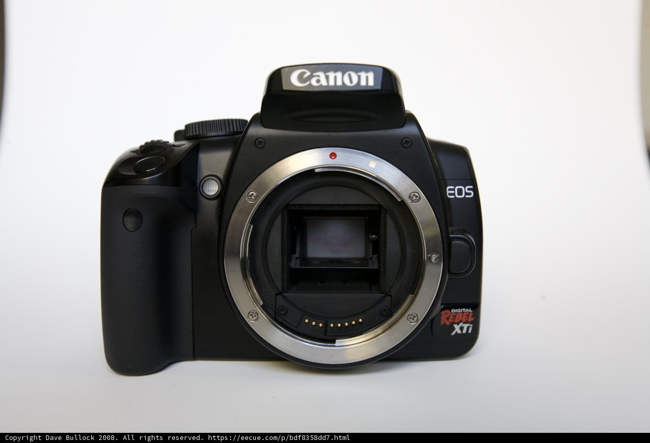 Canon EOS Rebel T2i: A Closer Look