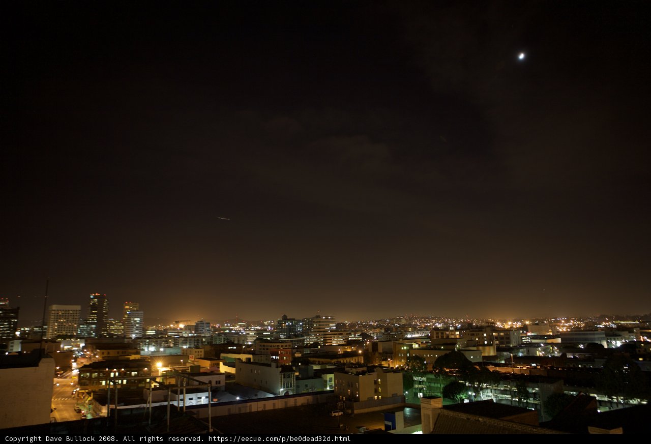 Lunar spectacle in the heart of Mexico City