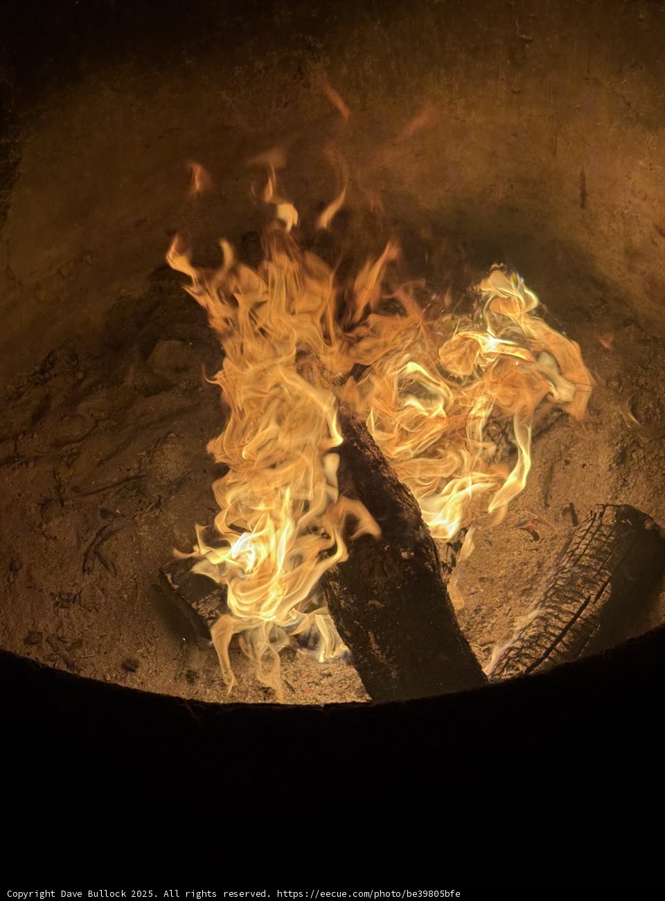 Cambria Bonfire Blaze
