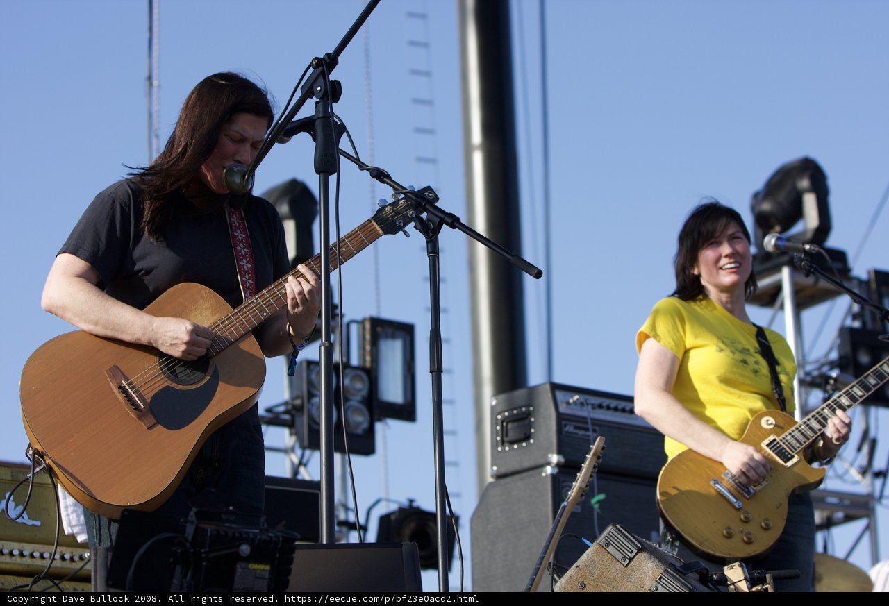 Sibling Duo Shines in Coachella Performance