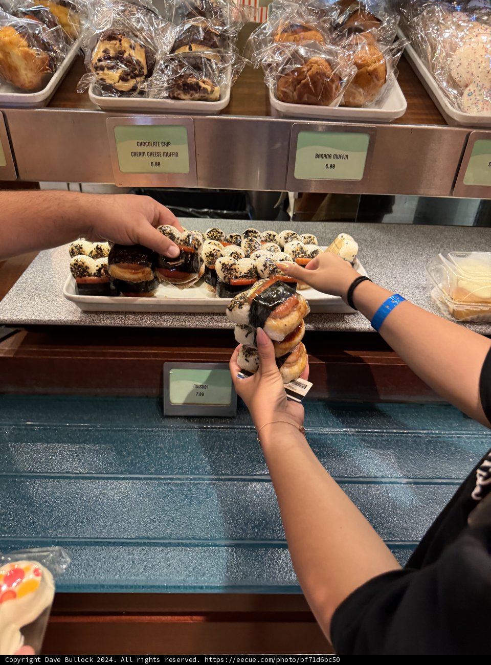 Savoring Hawaiian Delights