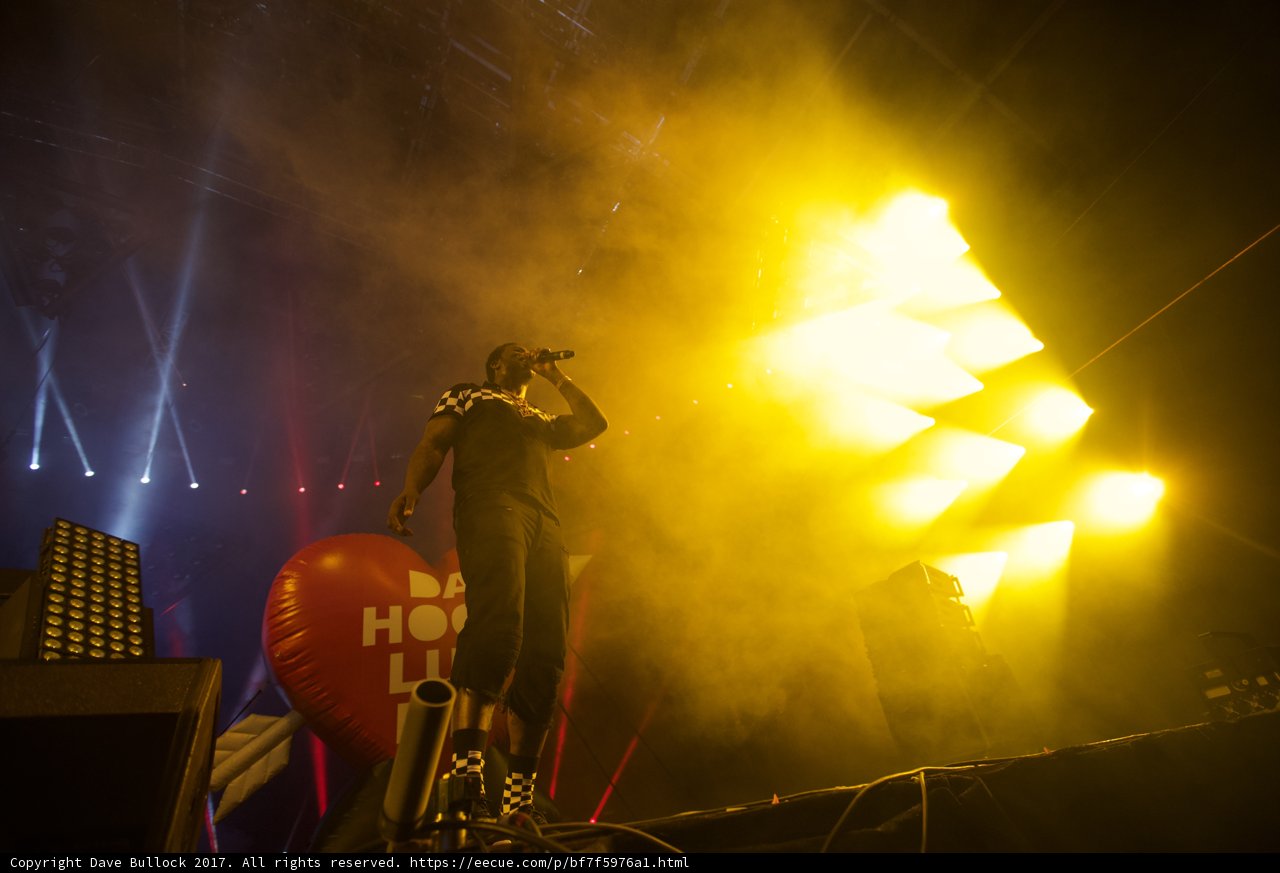 Spotlight on the Rockstar