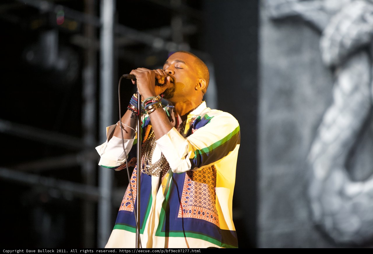 Kanye's Solo Performance at Coachella 2011
