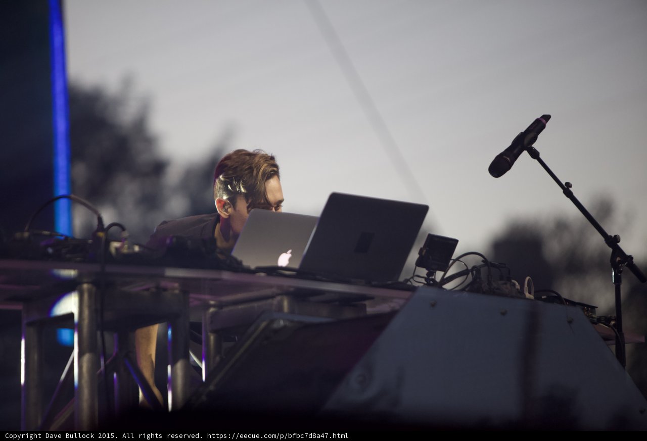 Flume Profile Moody Dark