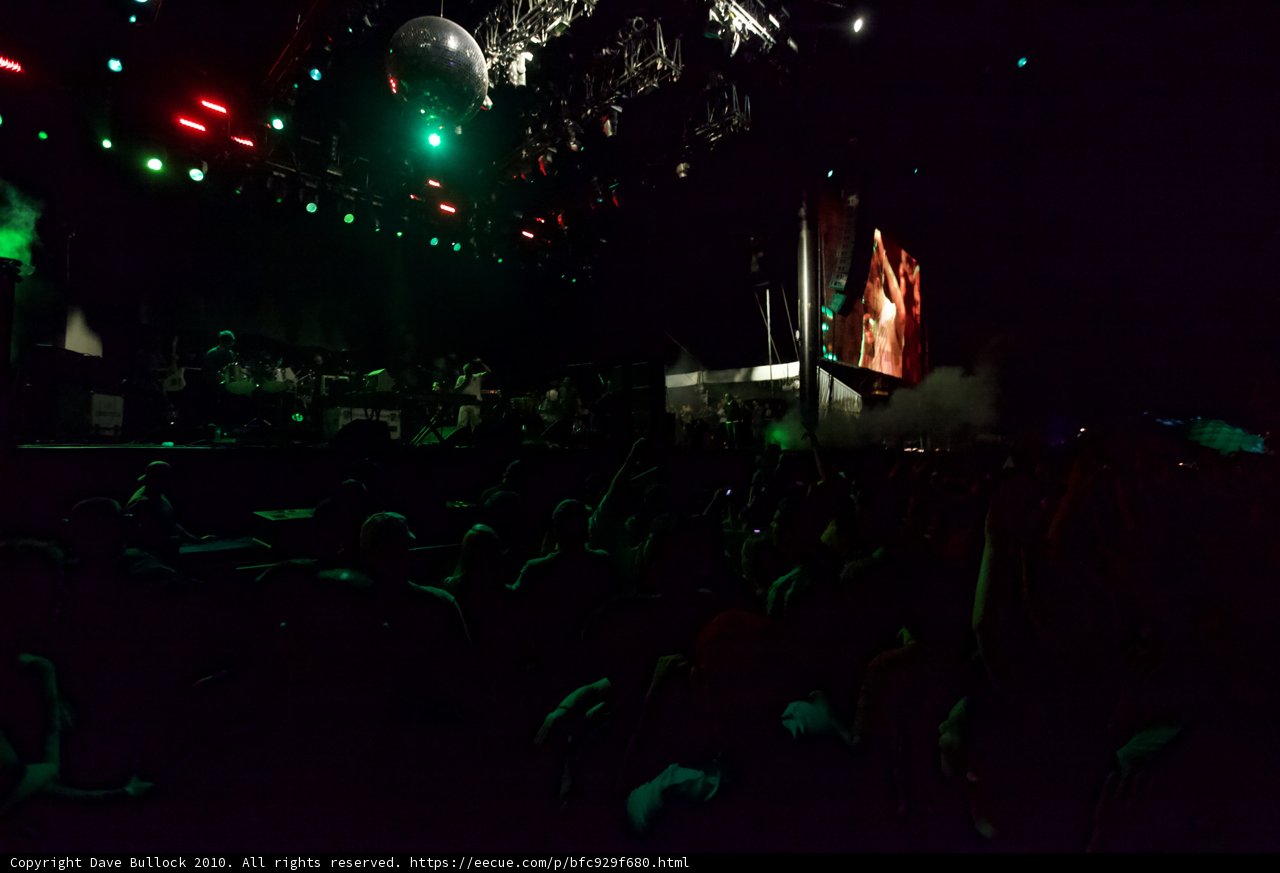 Green Lights and a Swelling Crowd