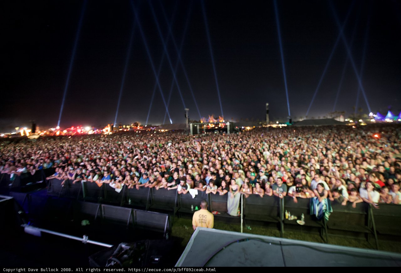 Lights on the Crowd