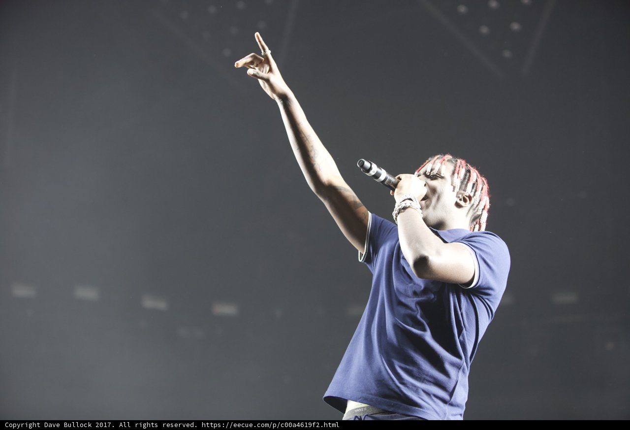 Solo performer commanding the crowd at Coachella