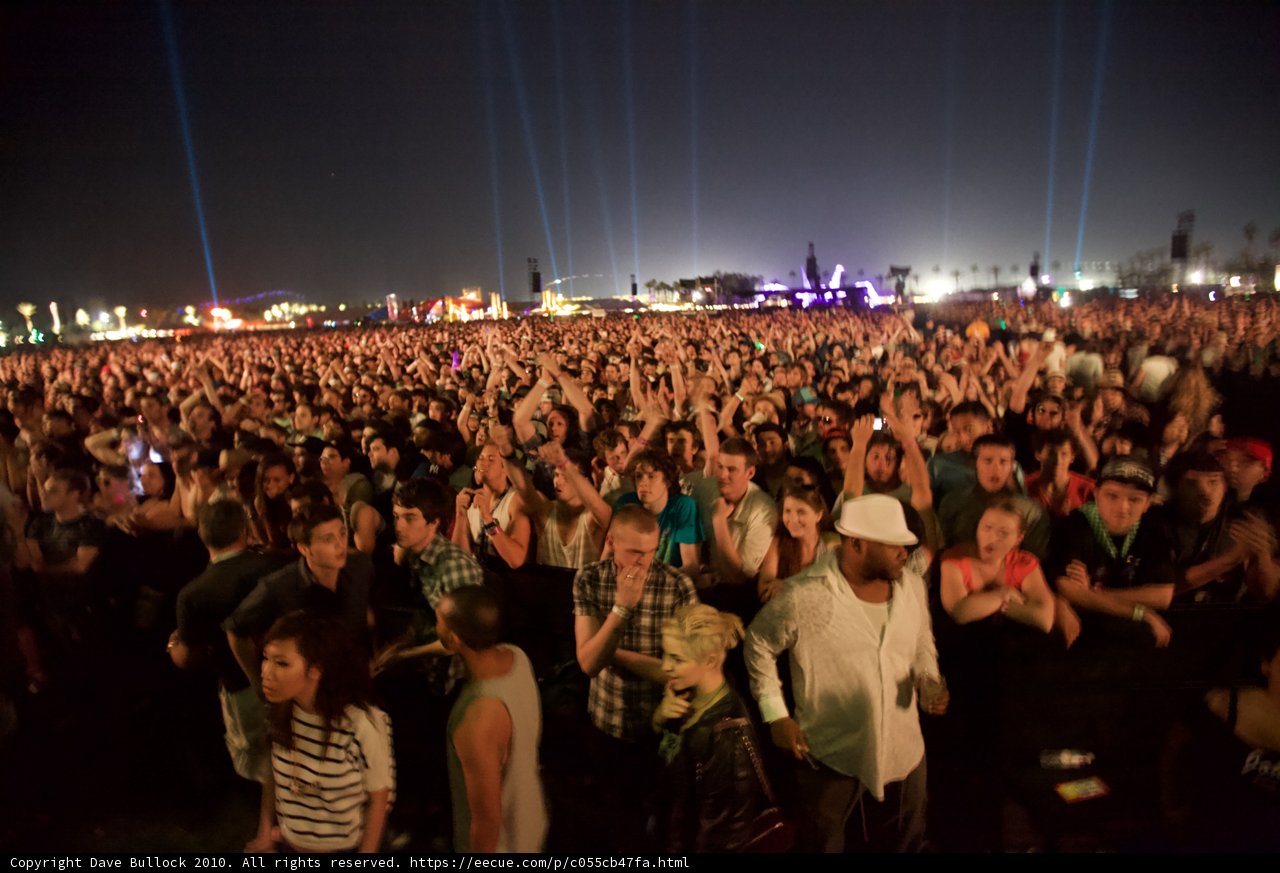 Rhythmic Night Sky at Cochella with Mitch Larkin