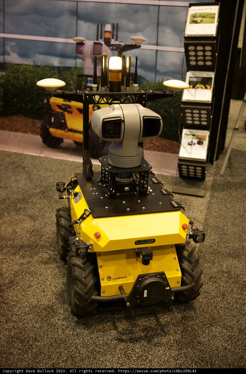 Showcasing Innovation: The Yellow Robot Display at Robobusiness Conference & Expo 2023