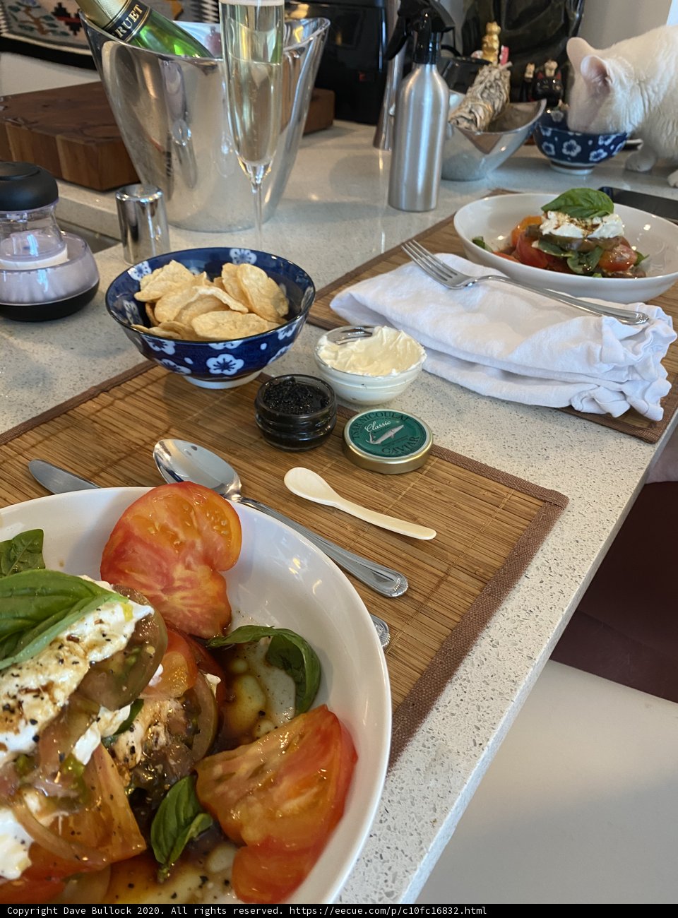 Brunch with Tomatoes and Cheese