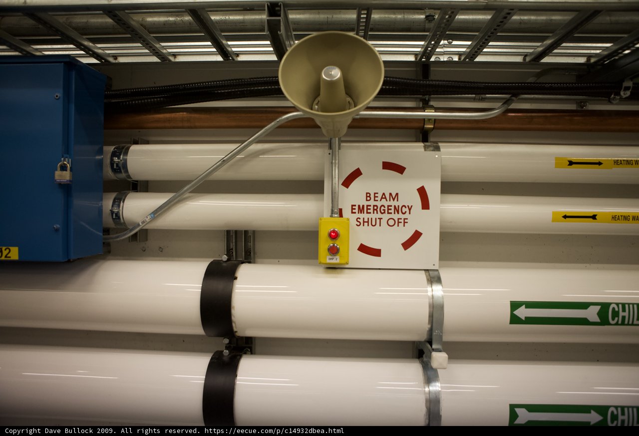 Bell-topped Pipe Sign