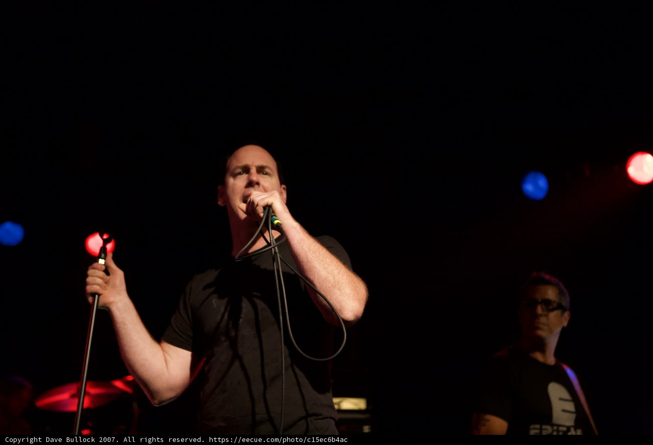 Brett Gurewitz's Solo Rock Performance
